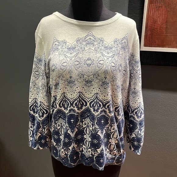 Land’s End white/navy print 100% supima cotton crew neck lightweight sweater. - Picture 1 of 5